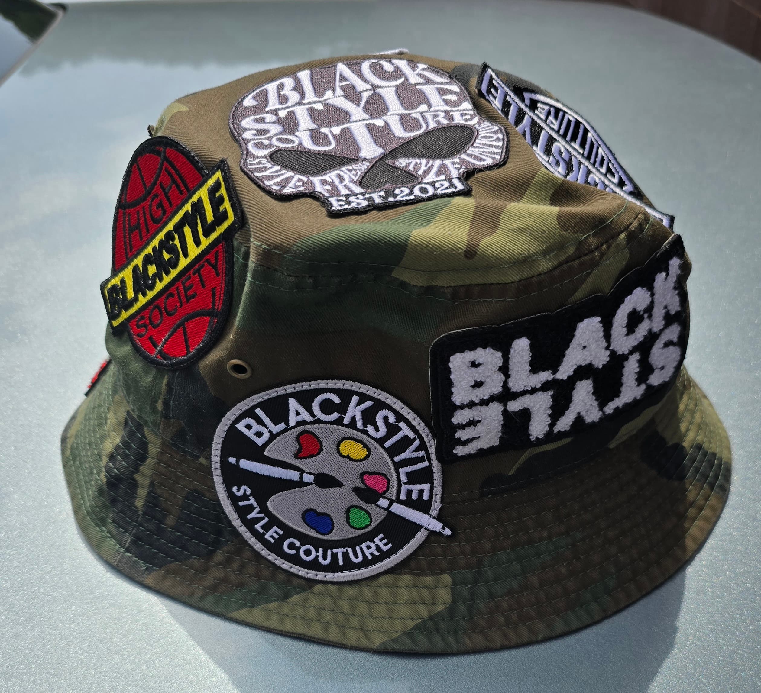 BLACKSTYLE DC Camo Patch Bucket Hat - Right side view